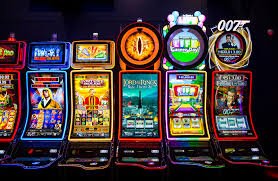 Identitas valid seperti KTP Indonesia yang harus diunggah saat proses verifikasi akun supervegas